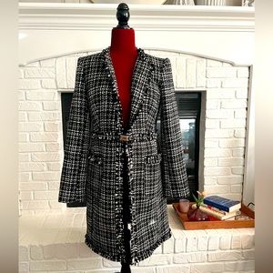 DKNY - Tweed Topper jacket- perfect condition! Size 6